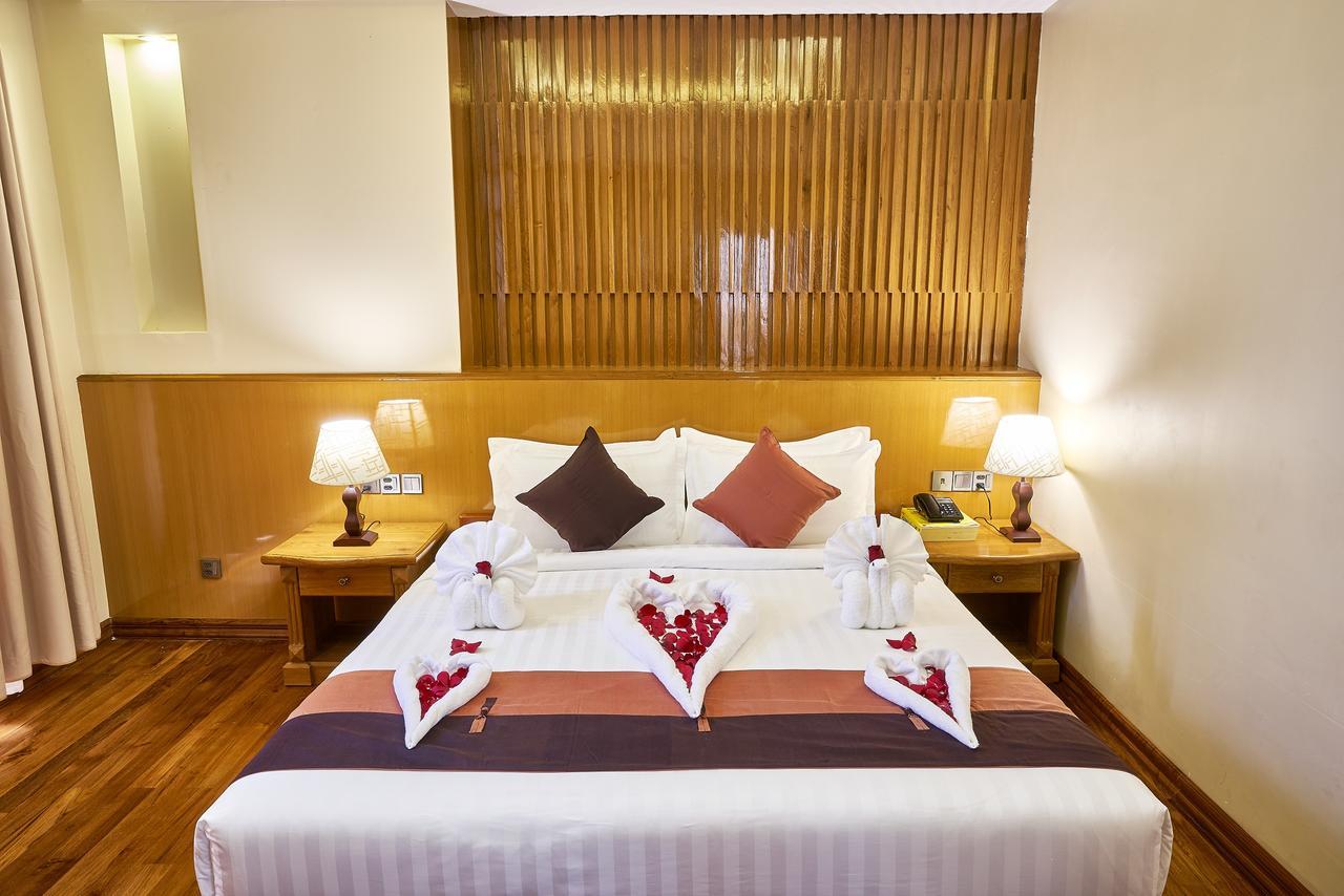 Hotel Apex Мандалай Екстер'єр фото